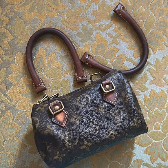 LV Mini speedy bag - Picture 17 of 17